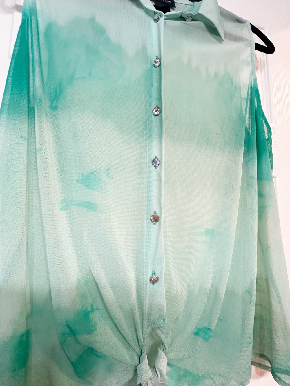 INC International Concepts Mint Green Tie-Front Sleeveless Button-Down Top - Picture 3 of 6